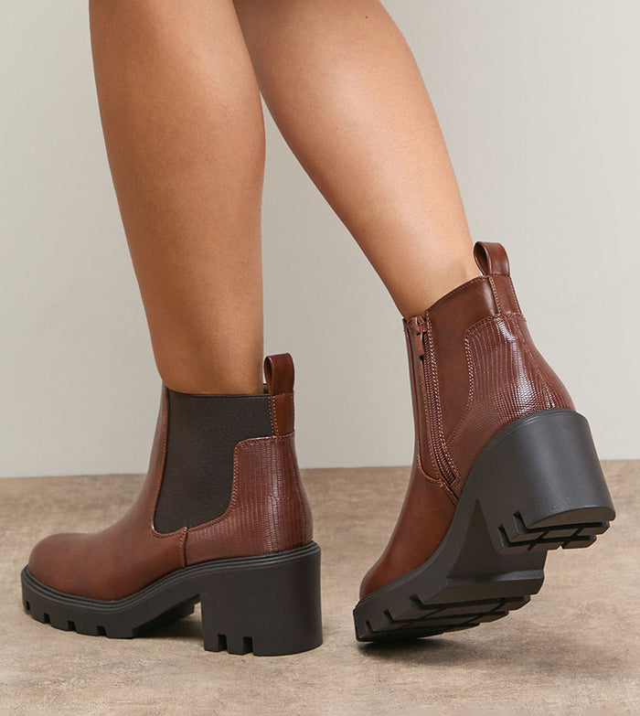 Oasis Brown Chunky Chelsea Boots