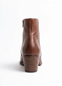 FatFace Tan Leather Block Heel Ankle Boots