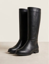 Black Flat Knee-High Riding Boots