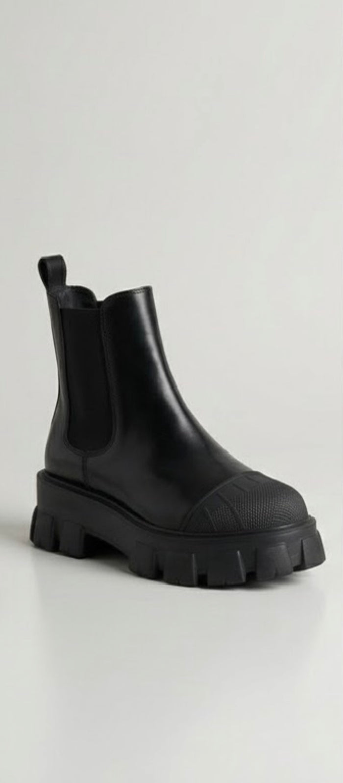 Truffle Black Chunky Chelsea Boots