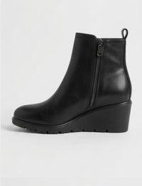 Good for the Sole Black Wedge Side Zip Ankle Boots