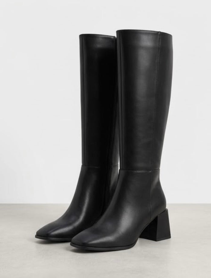 Boohoo Black Square Toe Block Heel Knee-High Boots