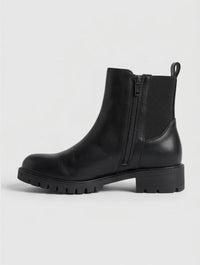 Linzi Black Side Zip Chelsea Boots