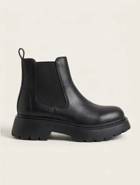 Primark Black Smooth Chunky Chelsea Boots