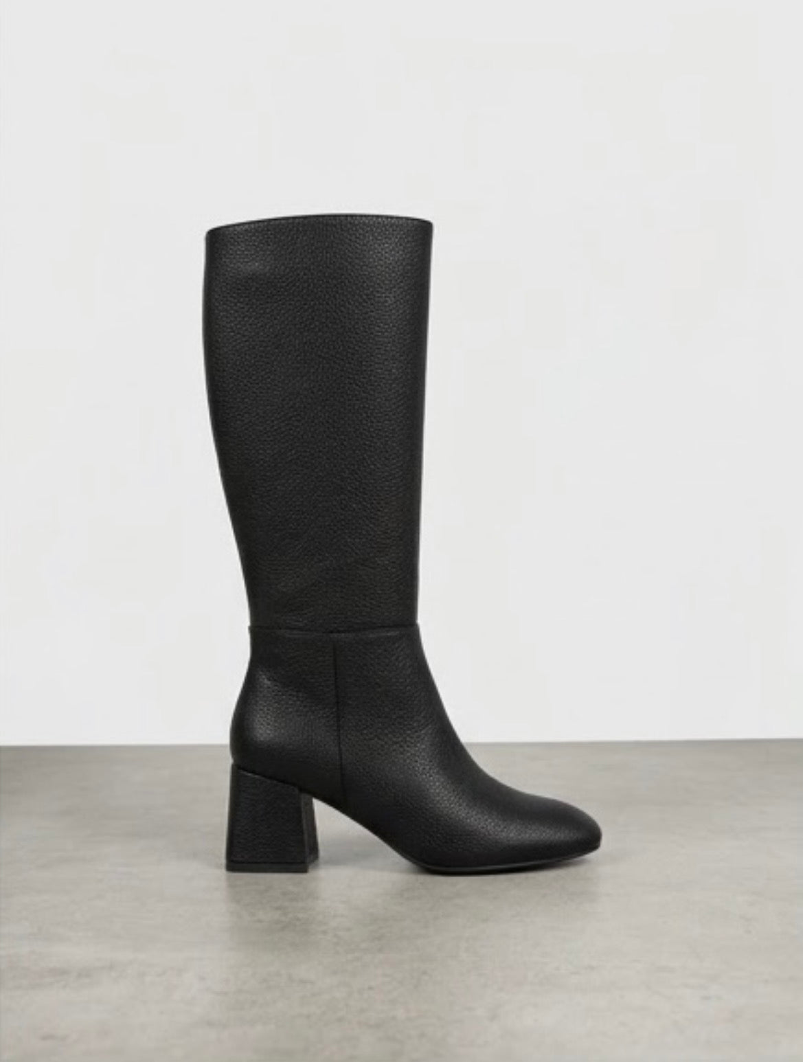 Boohoo Black Pebbled Knee-High Block Heel Boots, side view