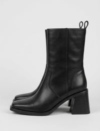 Primark Black Square Toe Pull Tab Block Heel Boots