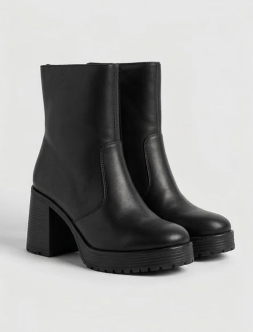 Boohoo Black Chunky Platform Ankle Boots
