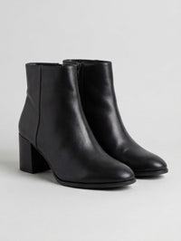 Dorothy Perkins Black Block Heel Ankle Boots