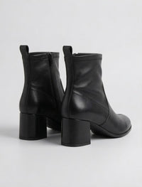Primark Black Pull Tab Block Heel Ankle Boots