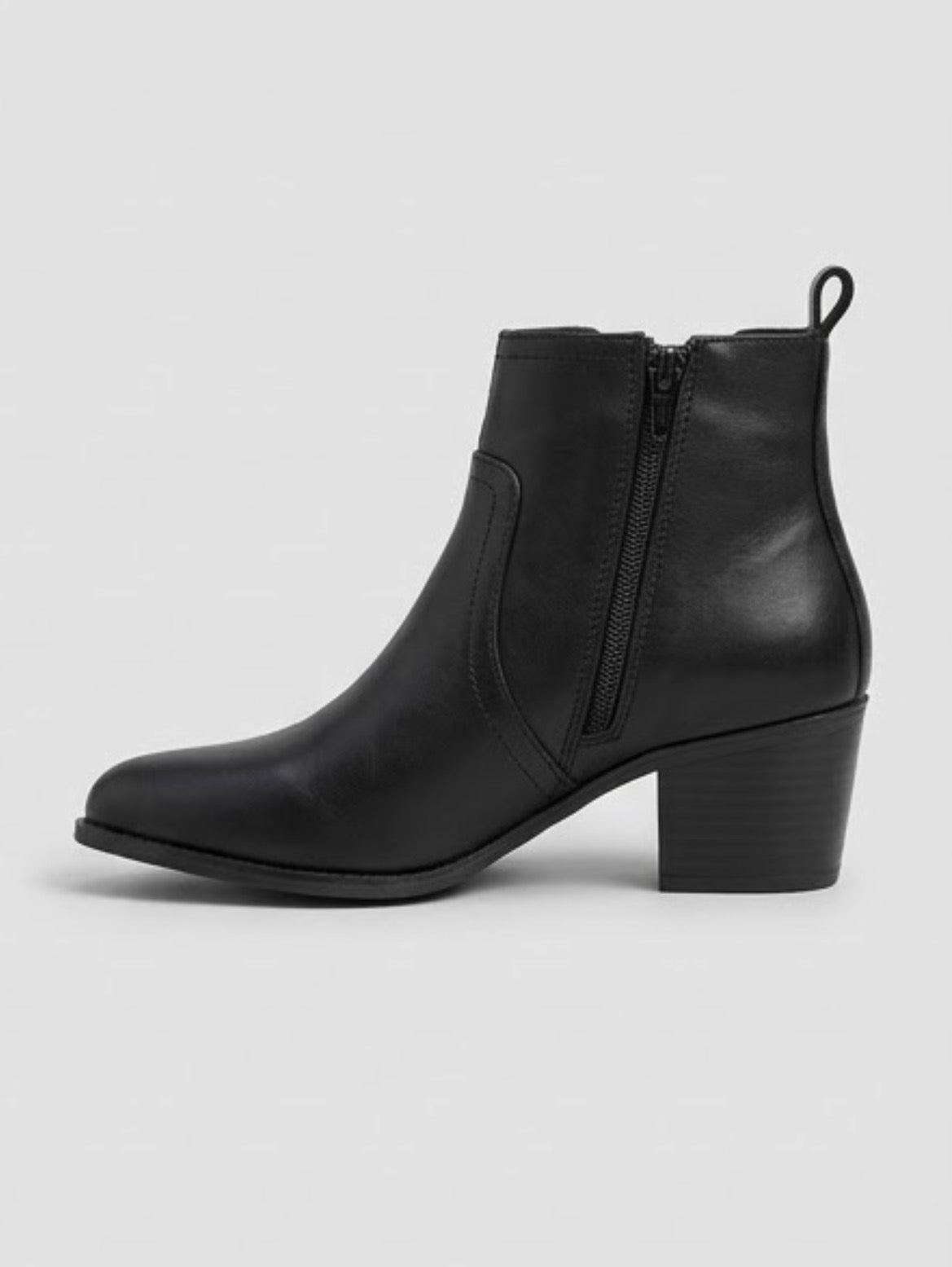 Blowfish Malibu Black Block Heel Chelsea Boots