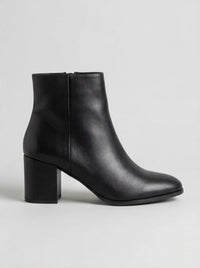 Dorothy Perkins Black Block Heel Ankle Boots