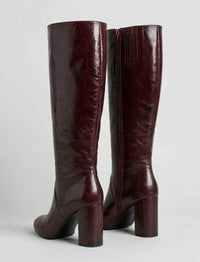 Boohoo Burgundy High-Shine Block Heel Knee-High Boots