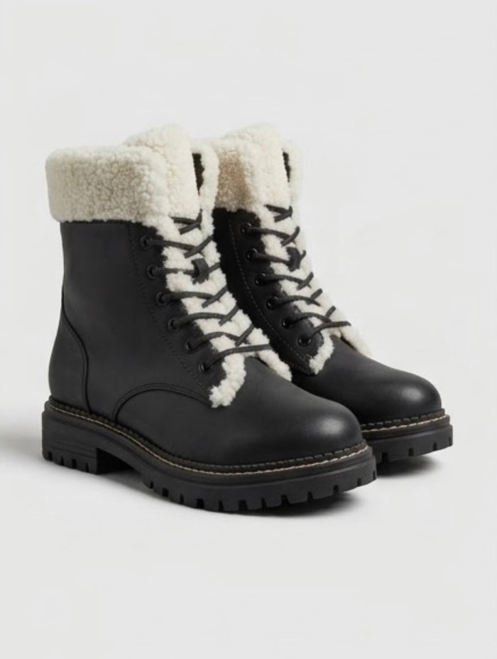 Primark Black Fur-Lined Lace-Up Ankle Boots