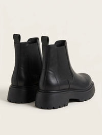 Primark Black Smooth Chunky Chelsea Boots