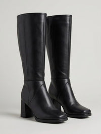 Boohoo Black Square Toe Knee-High Block Heel Boots