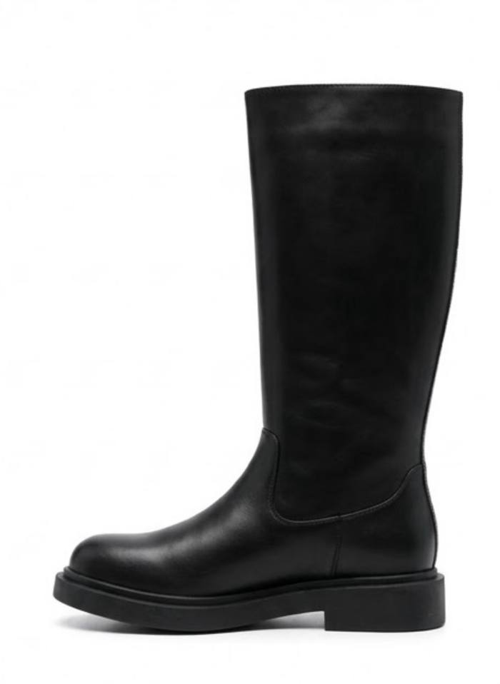 Boohoo Black Knee-High Flat Boots