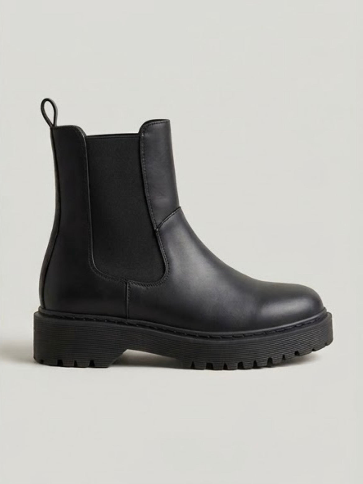 Claudia Ghizzani Black Smooth Chelsea Boots
