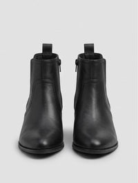 Blowfish Malibu Black Block Heel Chelsea Boots