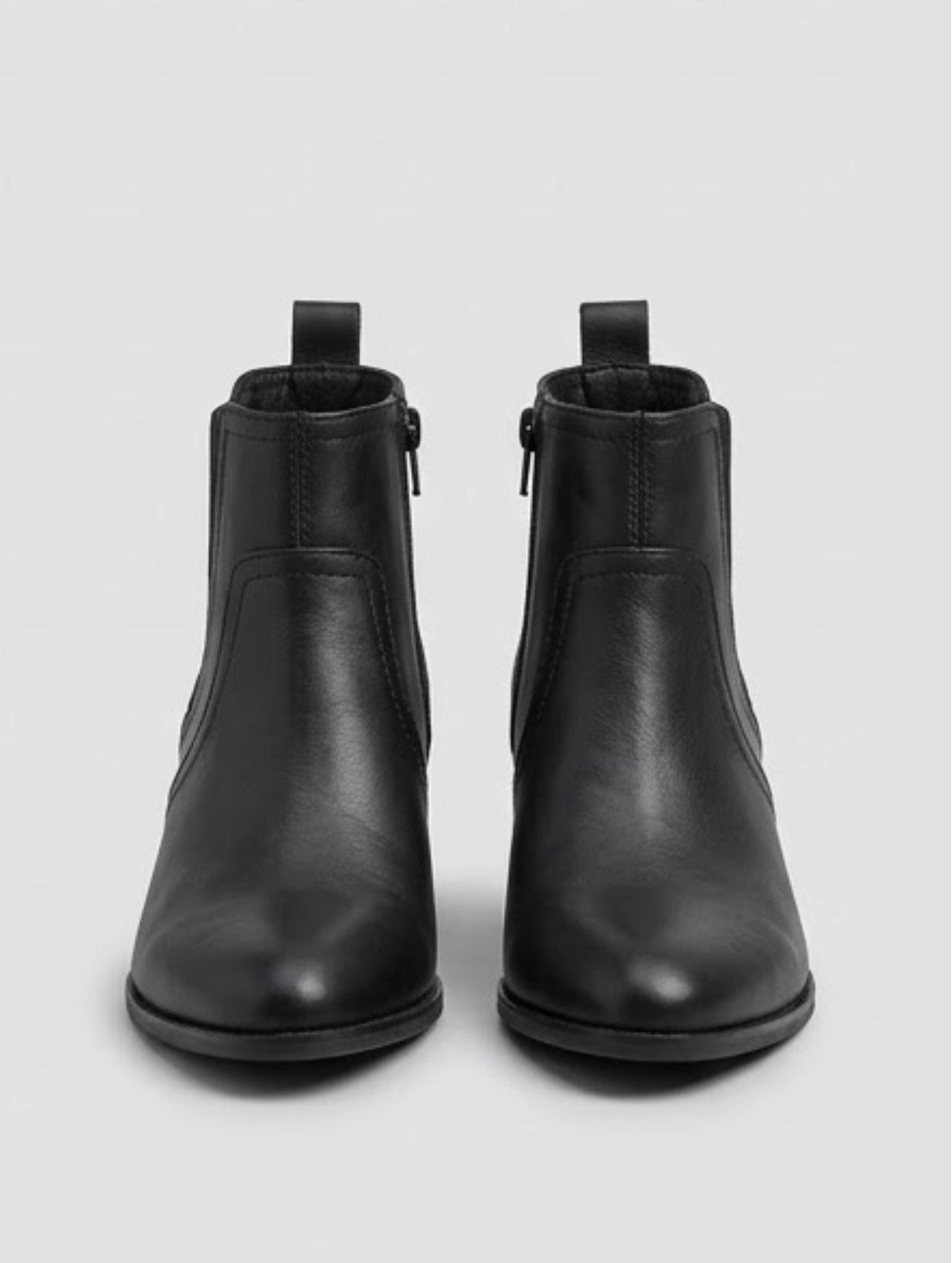 Blowfish Malibu Black Block Heel Chelsea Boots