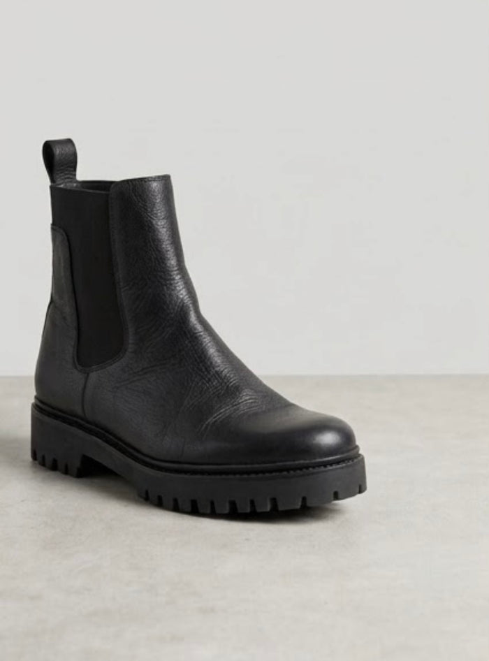 Primark Black Pebbled Chunky Chelsea Boots